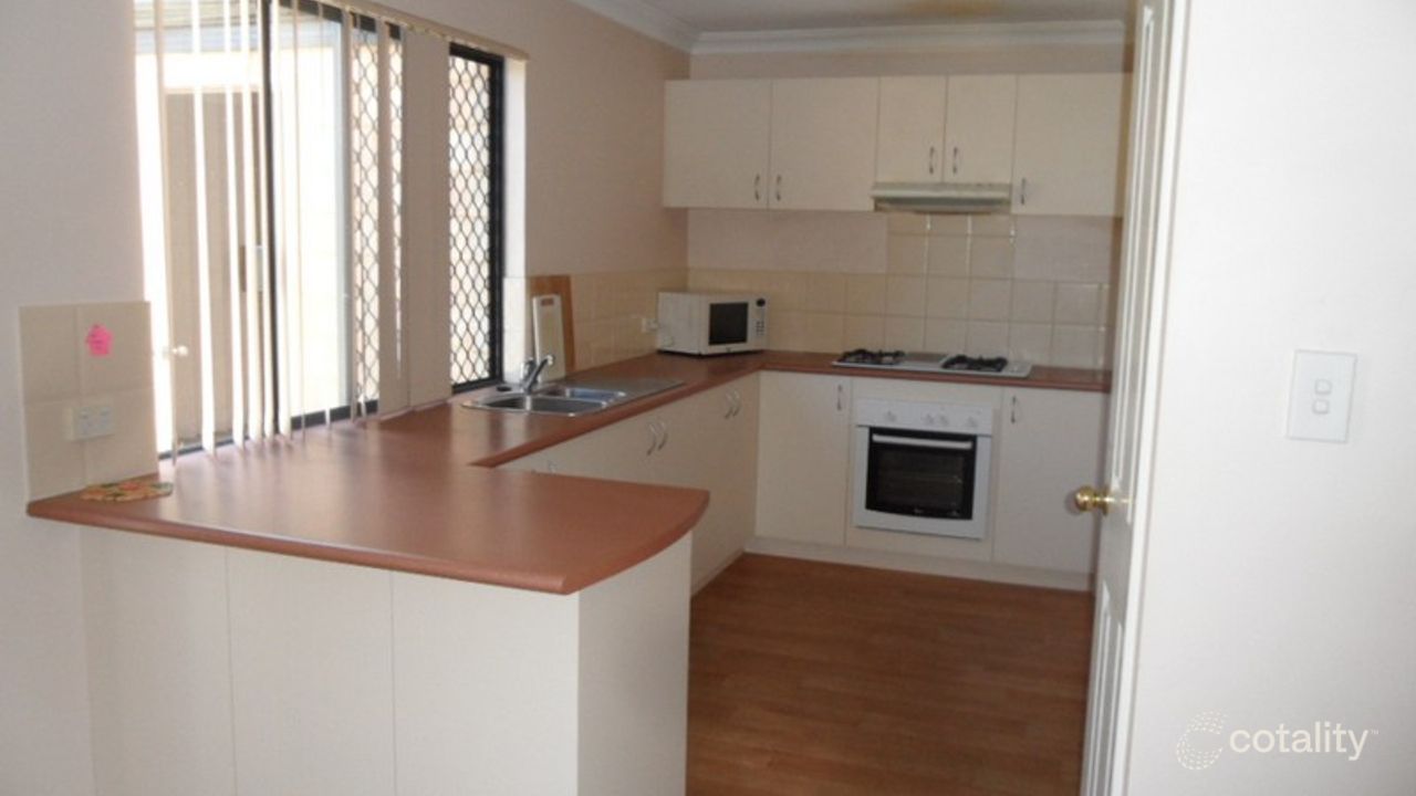 4-bedroom unit at 5/33-35 Beveridge Street, Bentley, WA 6102, Canning, Western Australia