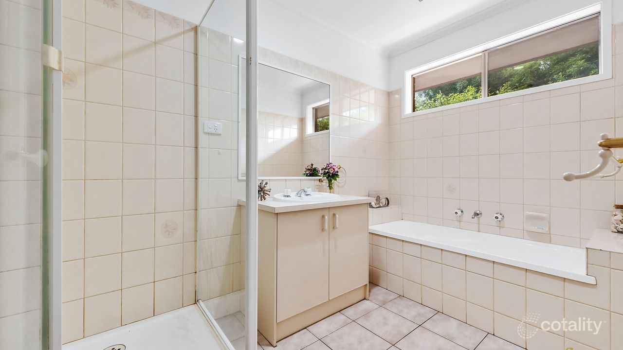 4-bedroom house at 10 Tara Close, Croydon, VIC 3136, Maroondah, Victoria