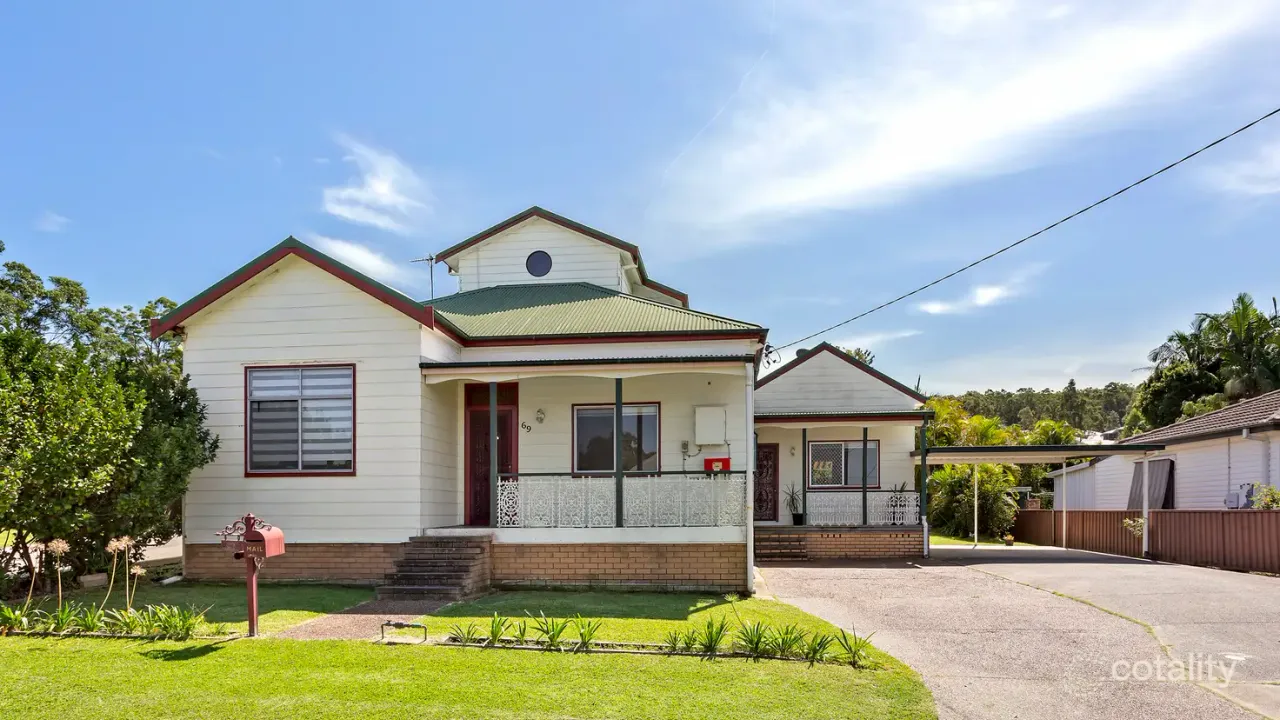 4-bedroom house at 69 Seaham Street, Holmesville, NSW 2286, Lake Macquarie Council, New South Wales