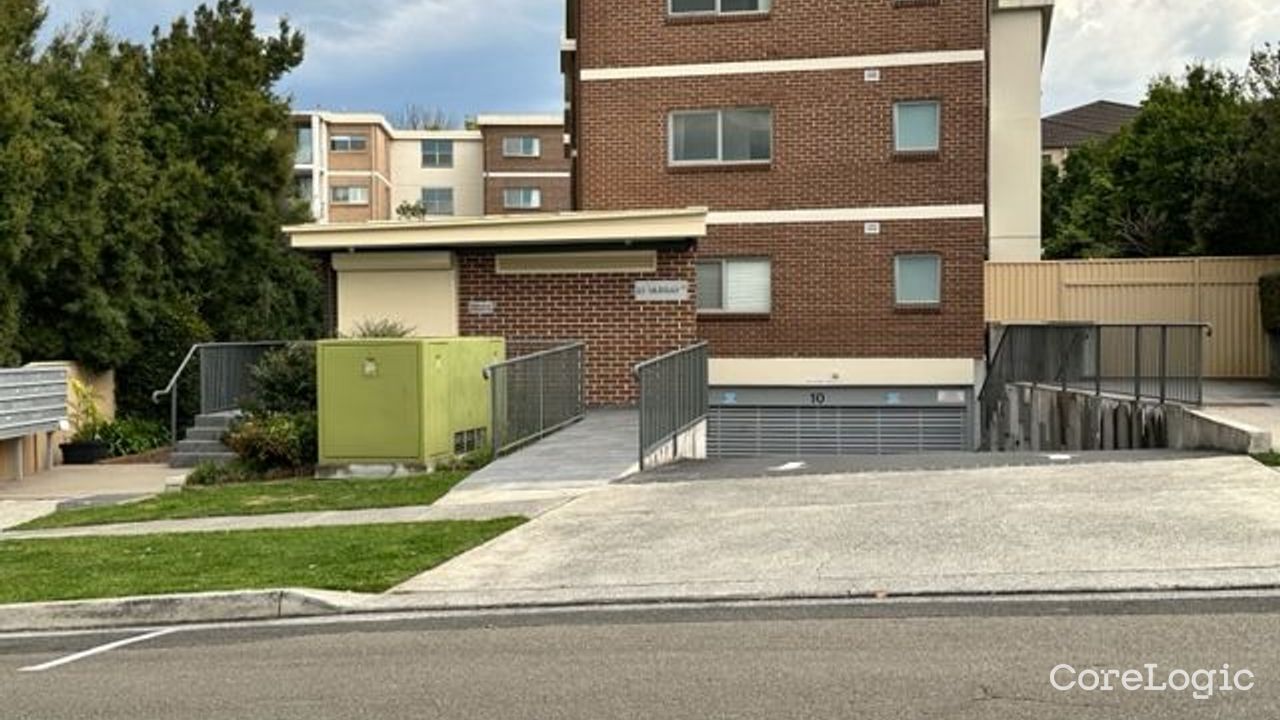 3-bedroom unit at 20/10 Murray Street, Parramatta Council, New South Wales