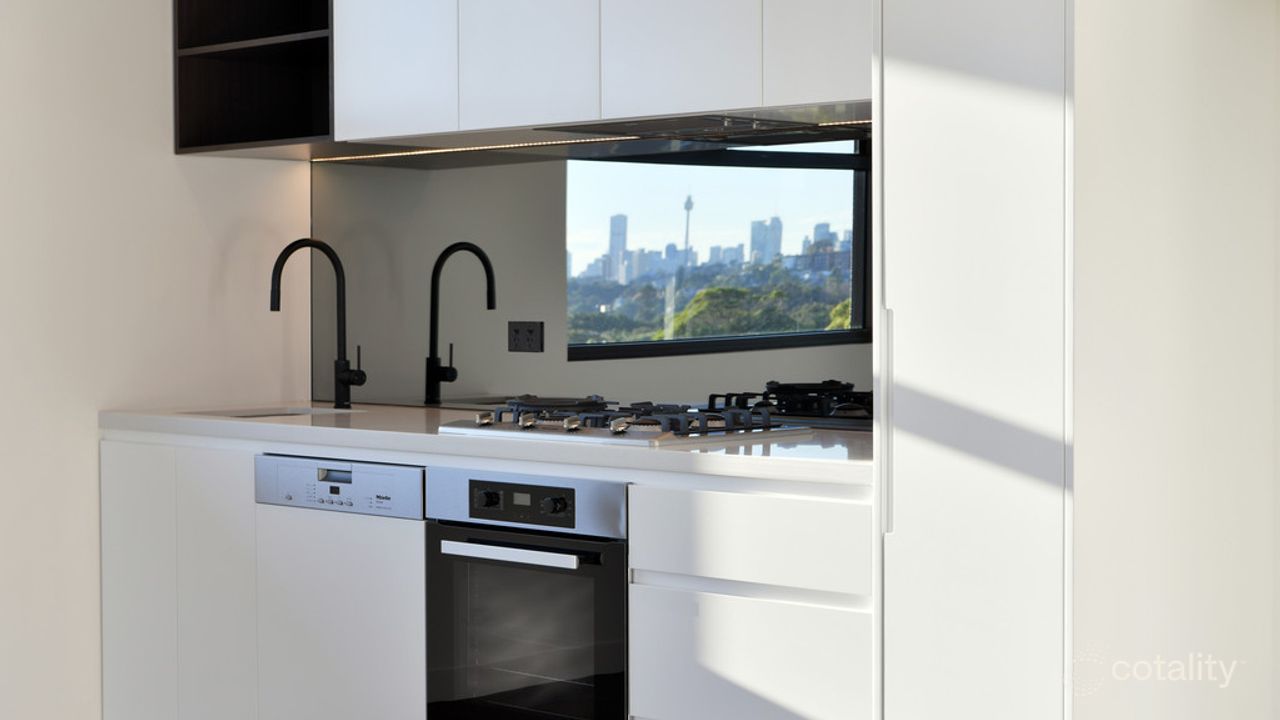 3-bedroom unit at 17/34 Hamilton Street, Rose Bay, NSW 2029, Woollahra Council, New South Wales