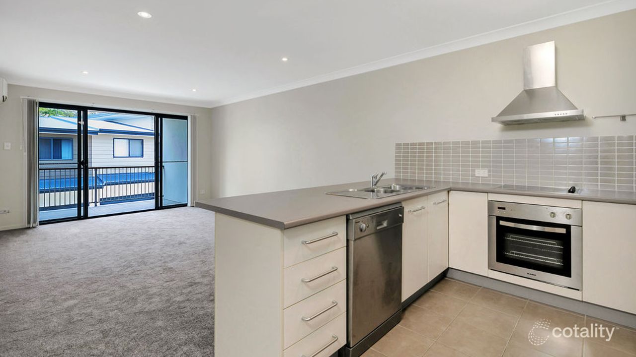 3-bedroom unit at 13/8-18 Bailey Road, Birkdale, QLD 4159, Redland, Queensland
