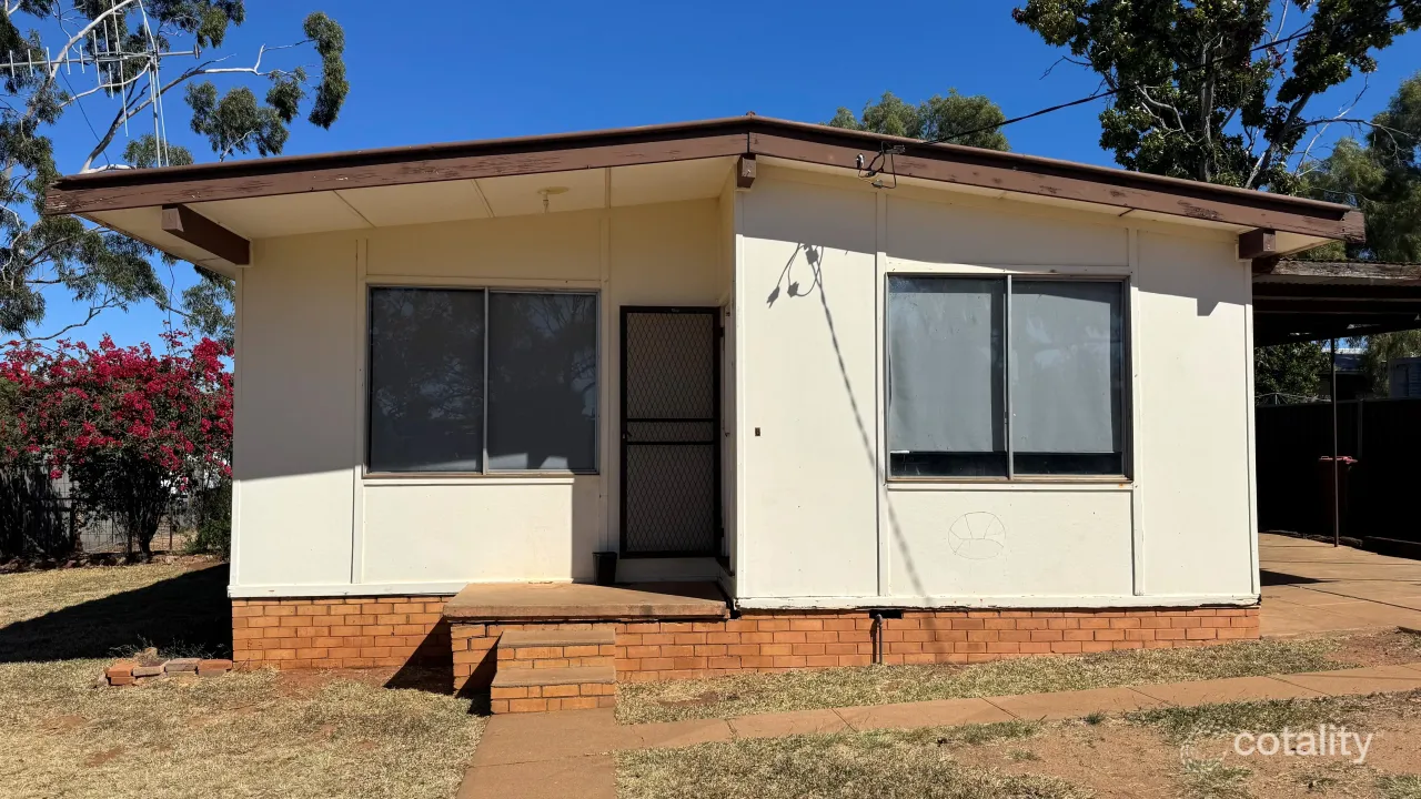 3-bedroom house at 6 Wetherell Crescent, Cobar, NSW 2835, Cobar Council, New South Wales