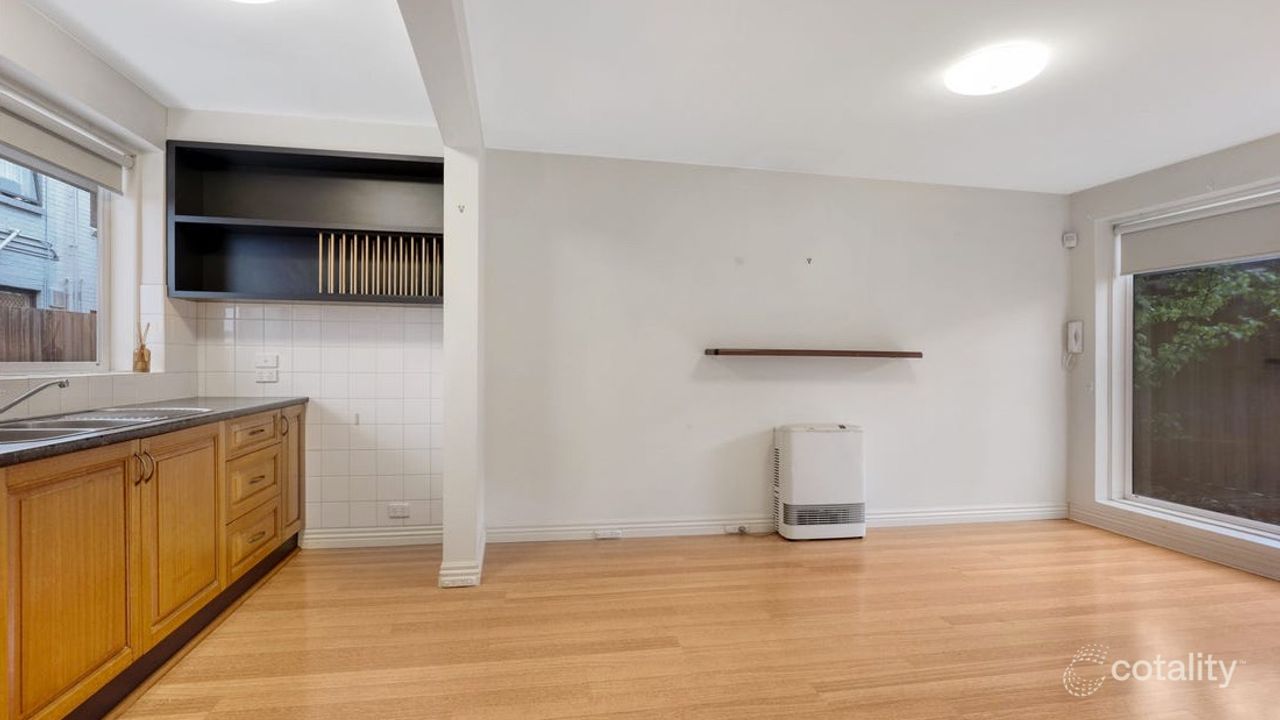 1-bedroom unit at 3/70 Carlisle Street, St Kilda, VIC 3182, Port Phillip Council, Victoria
