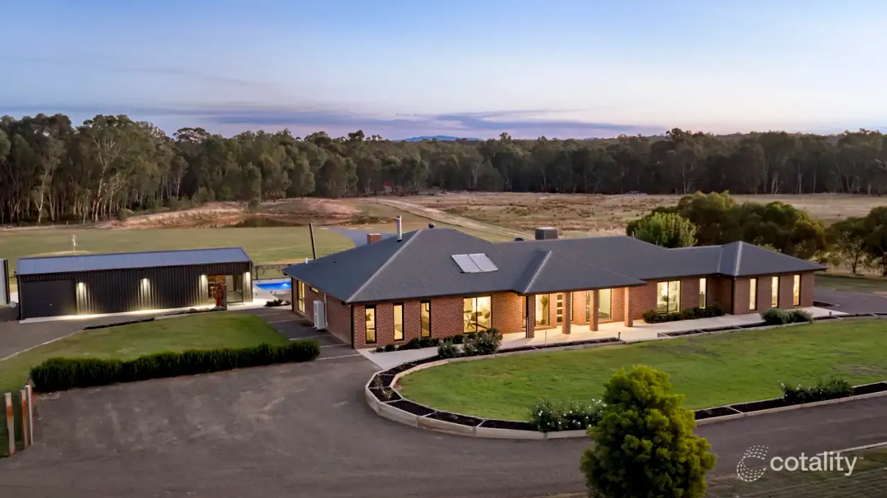 5-bedroom house at 39 Paddys Lane, Axedale, VIC 3551, Greater Bendigo, Victoria