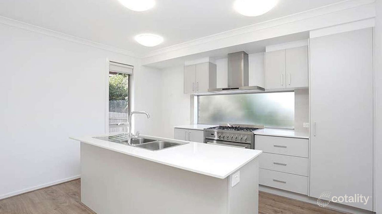 3-bedroom unit at 2/48 Headingley Road, Mount Waverley, VIC 3149, Monash, Victoria
