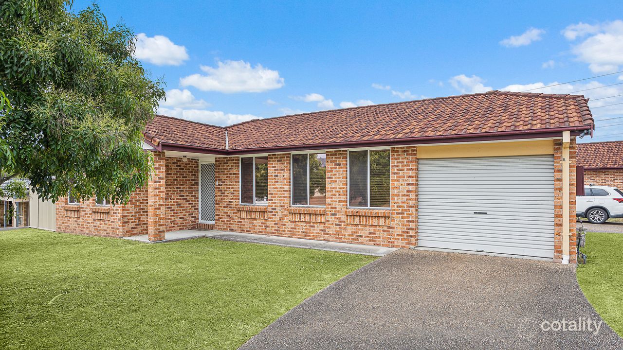 3-bedroom unit at 8/6 Macleay Place, Albion Park, NSW 2527, Shellharbour, New South Wales