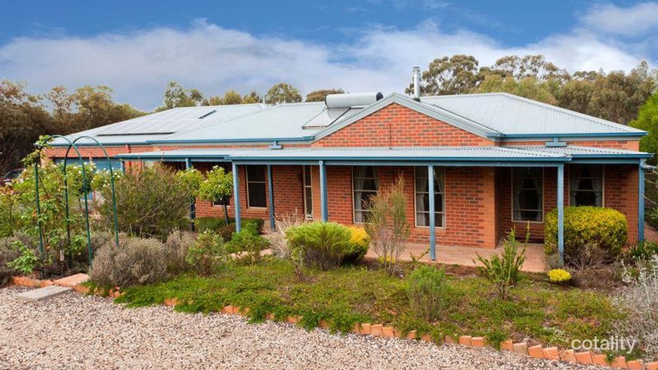 3-bedroom house at 13 Leslie Place, Junortoun, VIC 3551, Greater Bendigo Council, Victoria