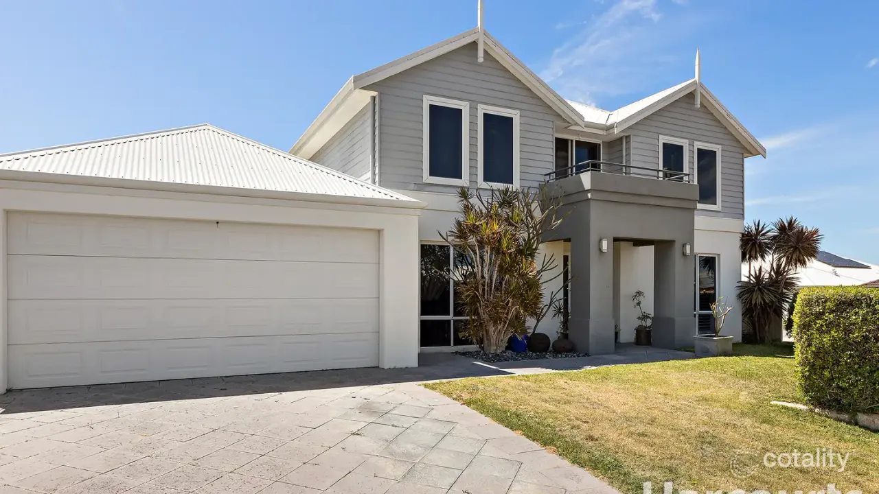 4-bedroom house at 9 Guillardon Terrace, Madora Bay, WA 6210, Mandurah Council, Western Australia
