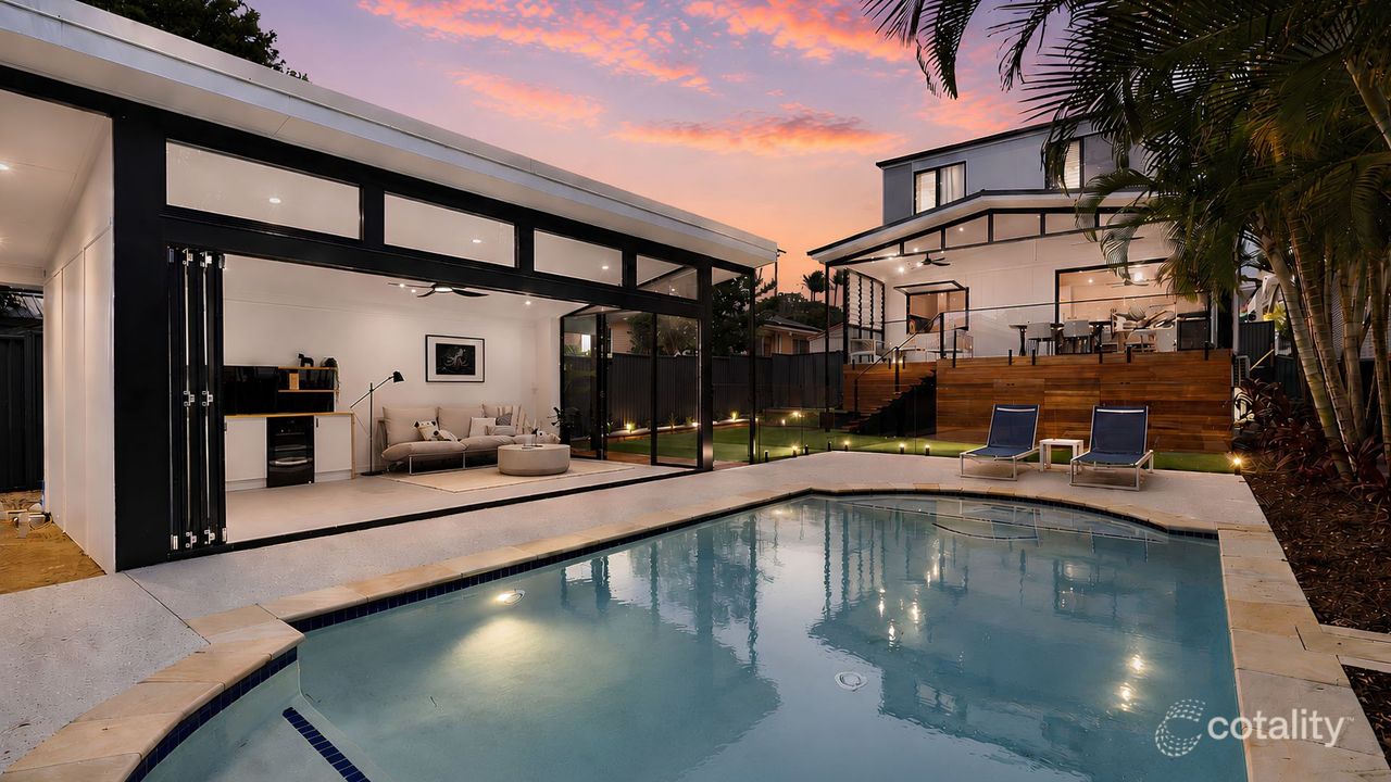 4-bedroom house at 7 Vernon Avenue, Labrador, QLD 4215, Gold Coast, Queensland