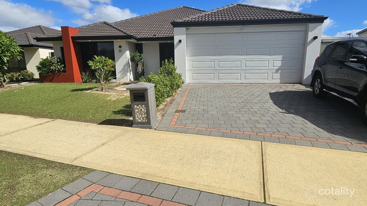 4-bedroom house at 11 Magdalen Loop, Piara Waters, WA 6112, Armadale, Western Australia