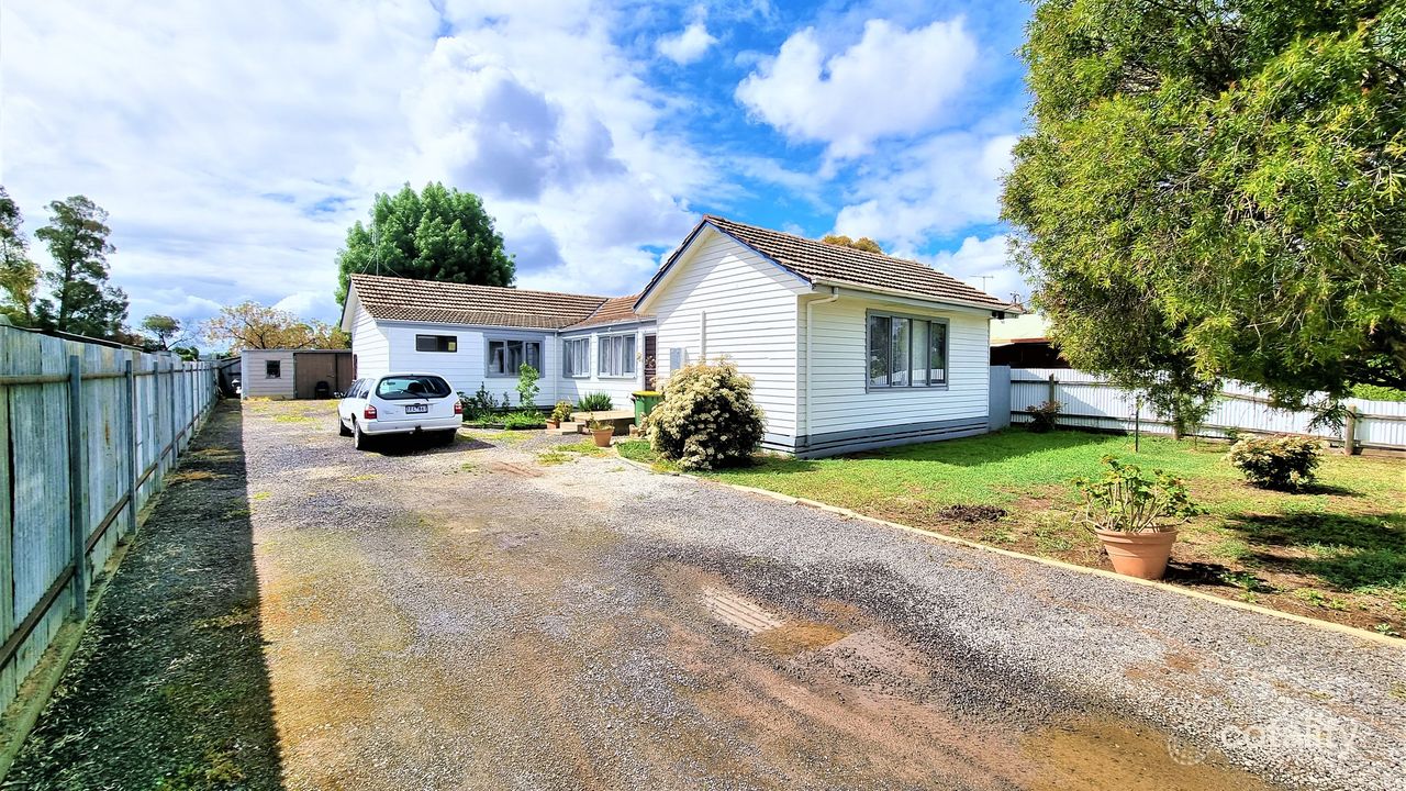 3-bedroom house at 96 Lilac Avenue, Kerang, VIC 3579, Gannawarra, Victoria