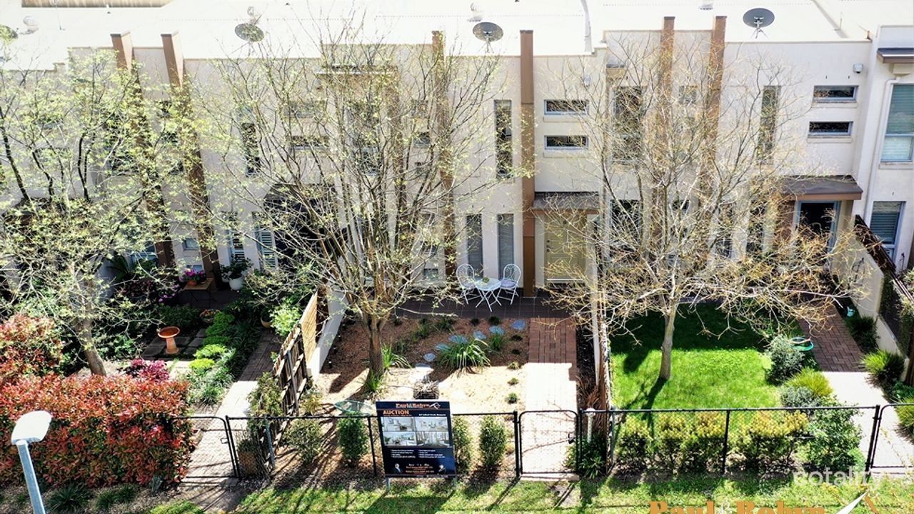 3-bedroom unit at 8/7 Collicott Circuit, Macquarie, ACT 2614, , Australian Capital Territory