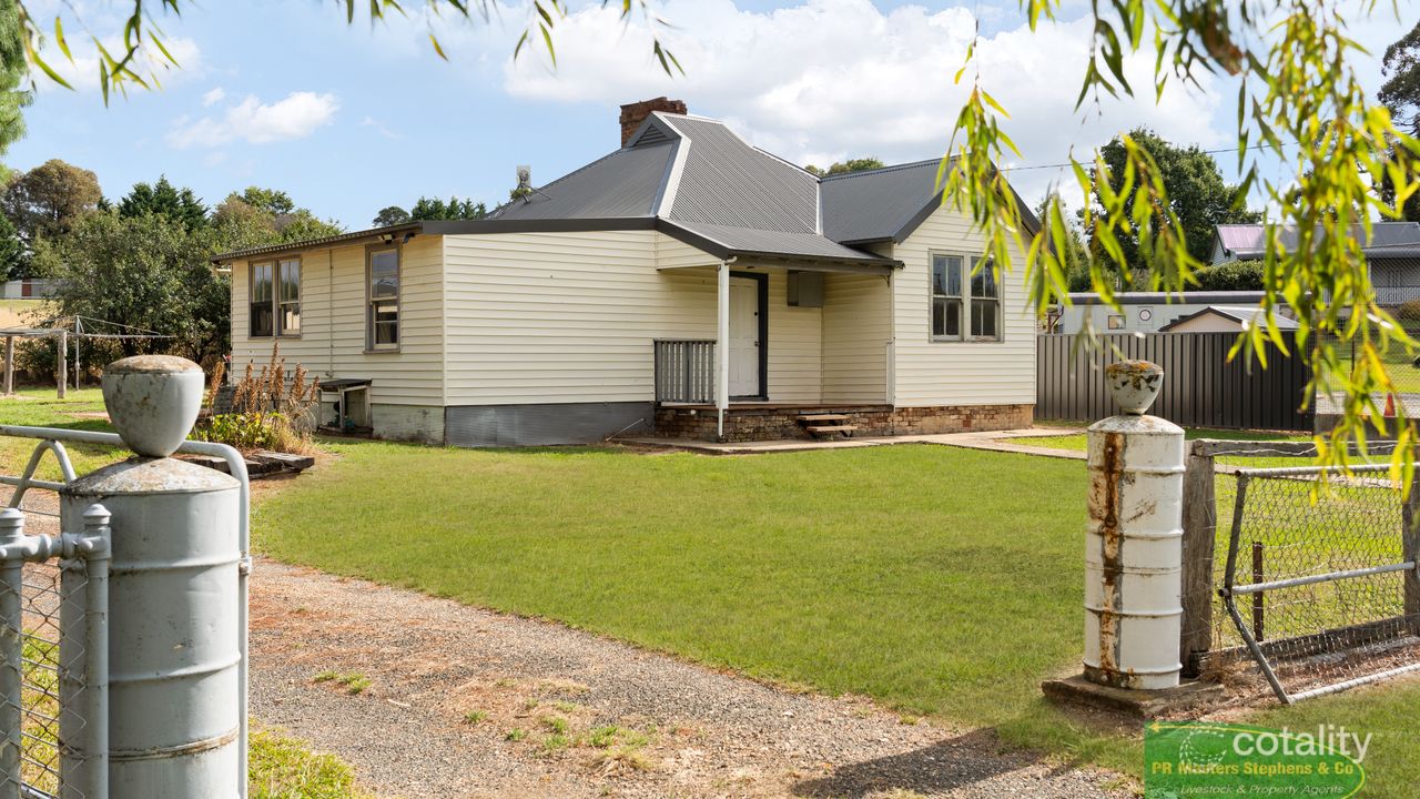 3-bedroom house at 21 Crouch Street, Neville, NSW 2799, Blayney Council, New South Wales