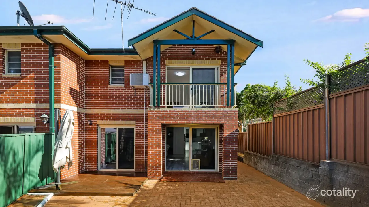3-bedroom unit at 2/15 Romani Avenue, Hurstville, NSW 2220, Georges River Council, New South Wales