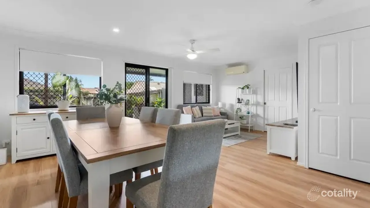 3-bedroom unit at 4/108 Meadowlands Road, Carina, QLD 4152, Brisbane, Queensland