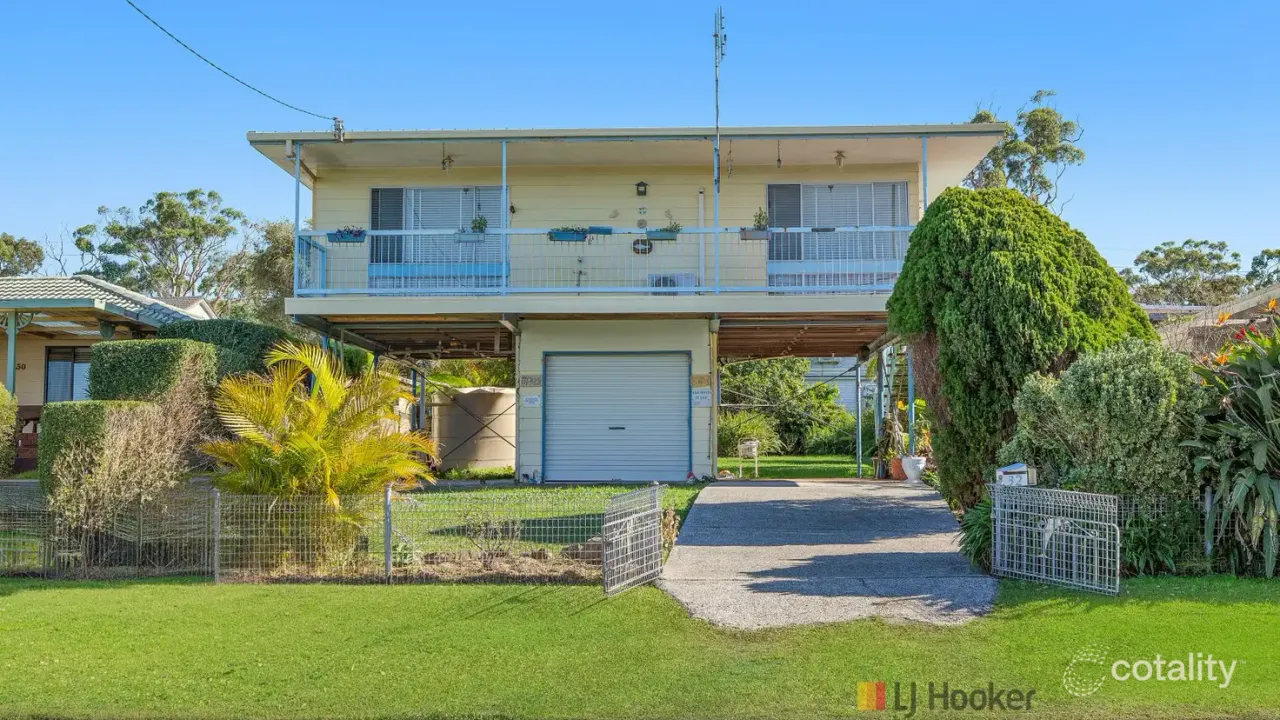 3-bedroom house at 32 Alan Avenue, Charmhaven, NSW 2263, Central Coast (Nsw), New South Wales