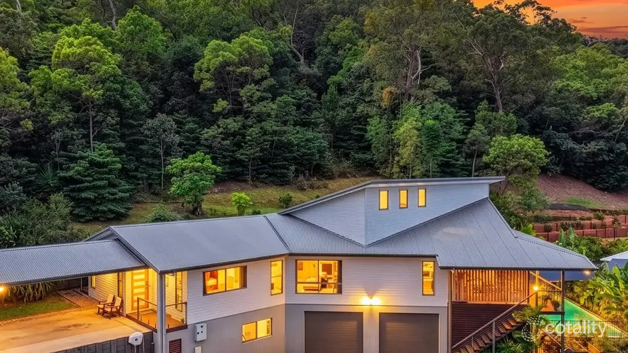 5-bedroom house at 14 Barnacle Street, Trinity Beach, QLD 4879, Cairns, Queensland