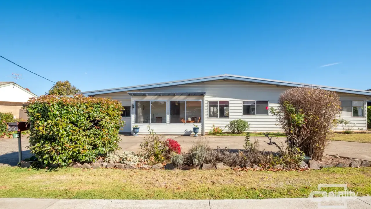 4-bedroom house at 40 Abercrombie Street, Guyra, NSW 2365, Armidale, New South Wales