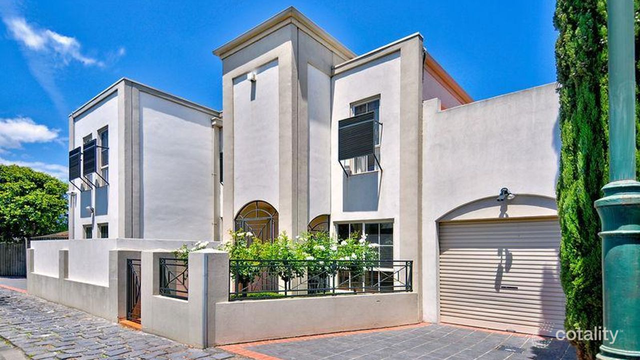 2-bedroom unit at 27B Barrow Street, Brunswick, VIC 3056, Merri-bek Council, Victoria
