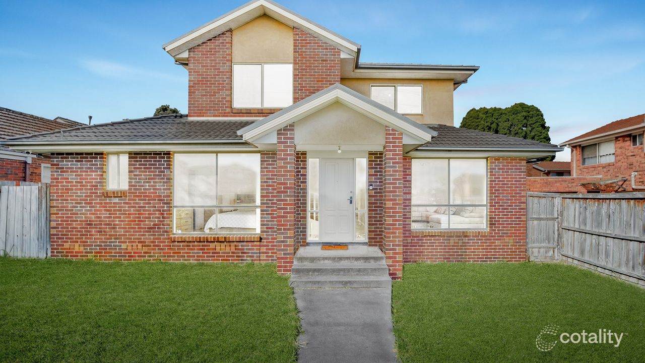 4-bedroom unit at 1/6 Evelyn Street, Clayton, VIC 3168, Monash, Victoria