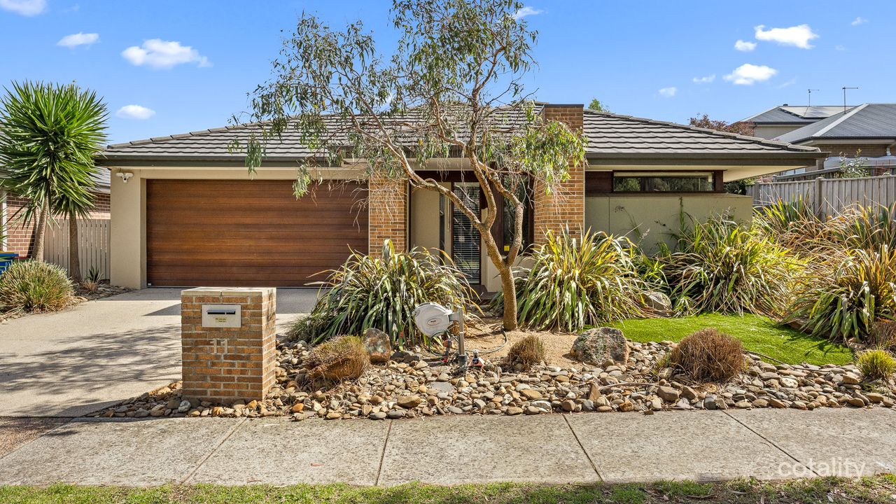 3-bedroom house at 11 Silverthorn Way, Botanic Ridge, VIC 3977, Casey, Victoria
