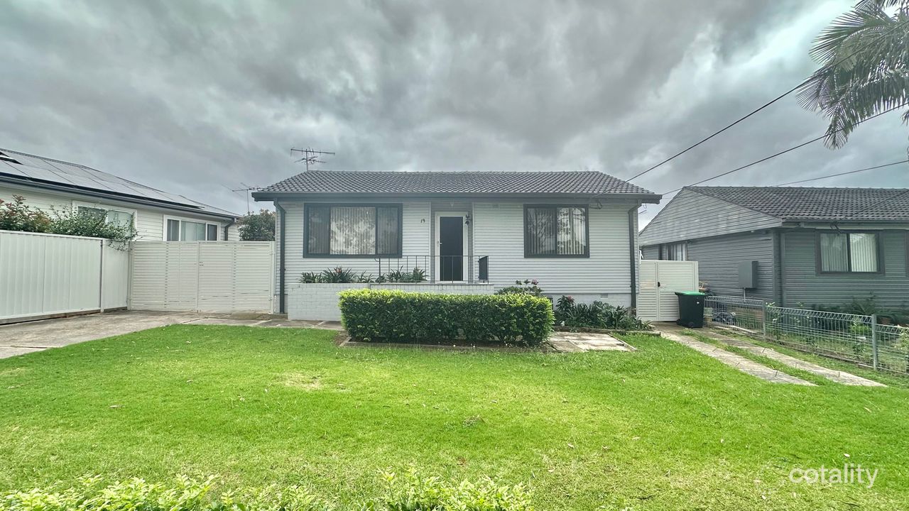 3-bedroom house at 19 Appleton Avenue, Lurnea, NSW 2170, Liverpool Council, New South Wales