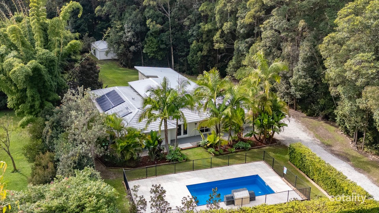 6-bedroom house at 10 Brumby Close, Moonee Beach, NSW 2450, Coffs Harbour, New South Wales