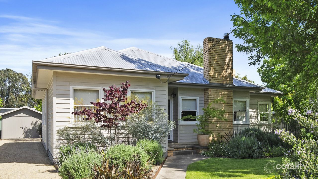 3-bedroom house at 23 Collopy Street, Mansfield, VIC 3722, Mansfield Council, Victoria