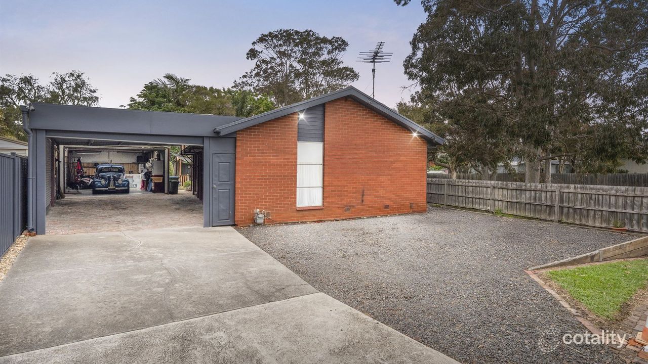 3-bedroom house at 11 Korong Court, Mornington, VIC 3931, Mornington Peninsula, Victoria