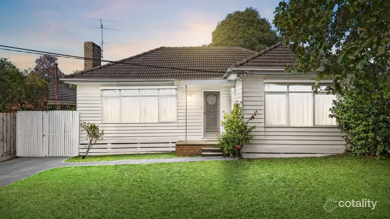3-bedroom house at 33 Holland Road, Blackburn South, VIC 3130, Whitehorse, Victoria