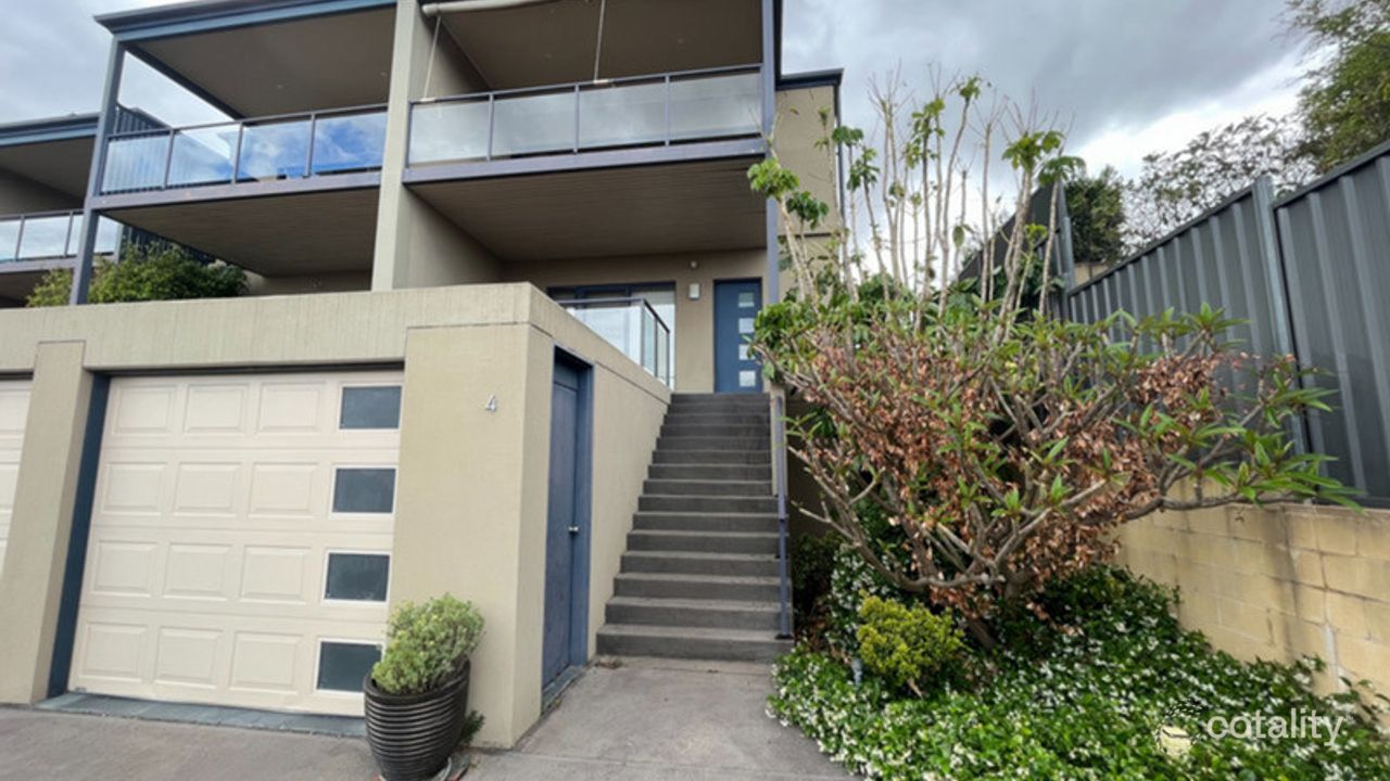 3-bedroom unit at 4/53 Queen Street, Muswellbrook, NSW 2333, Muswellbrook Council, New South Wales