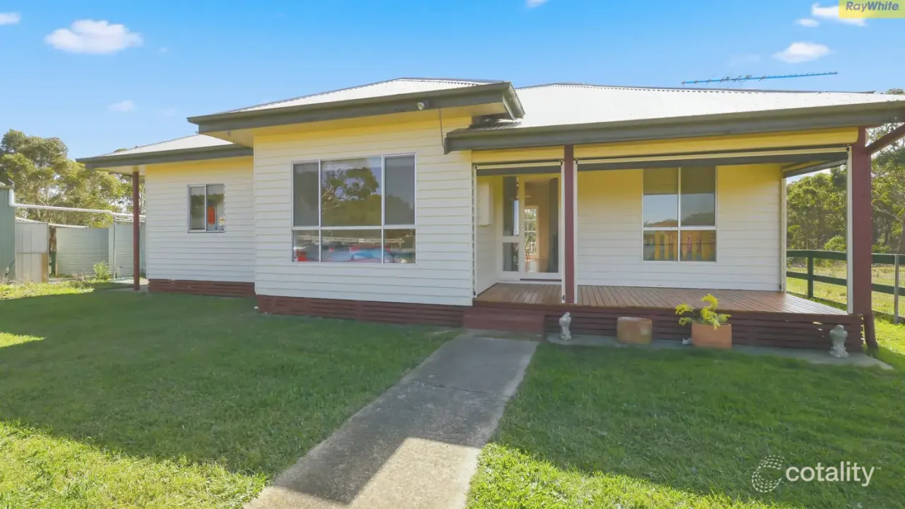 5-bedroom house at 74 Combridge Drive, Beremboke, VIC 3342, Moorabool, Victoria