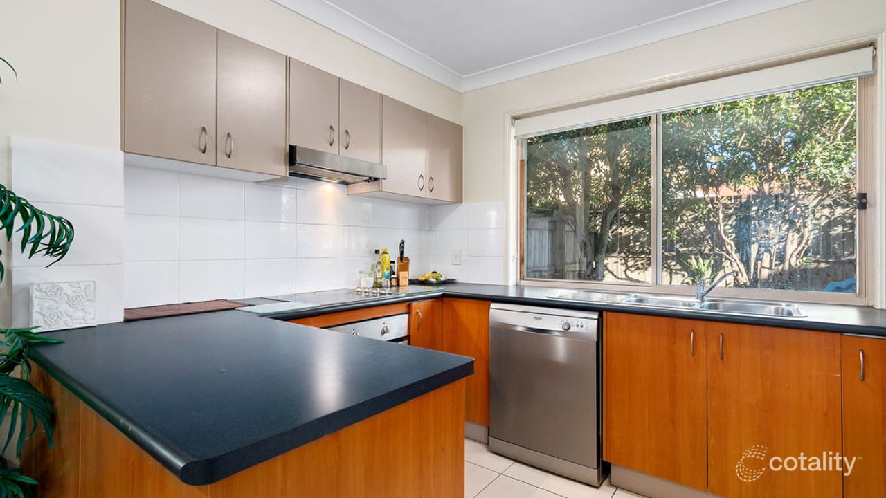 3-bedroom unit at 19/50 Johnston Street, Carina, QLD 4152, Brisbane, Queensland