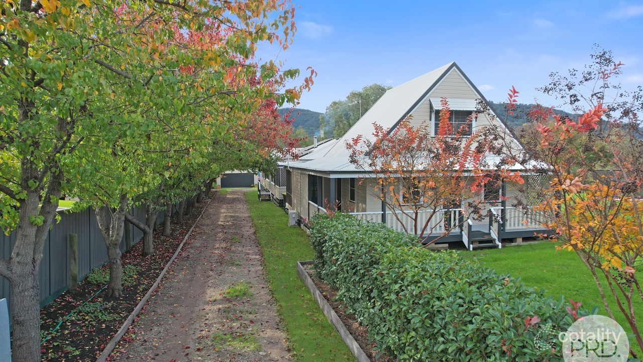 7-bedroom house at 98 Haydon Street, Murrurundi, NSW 2338, Upper Hunter Council, New South Wales