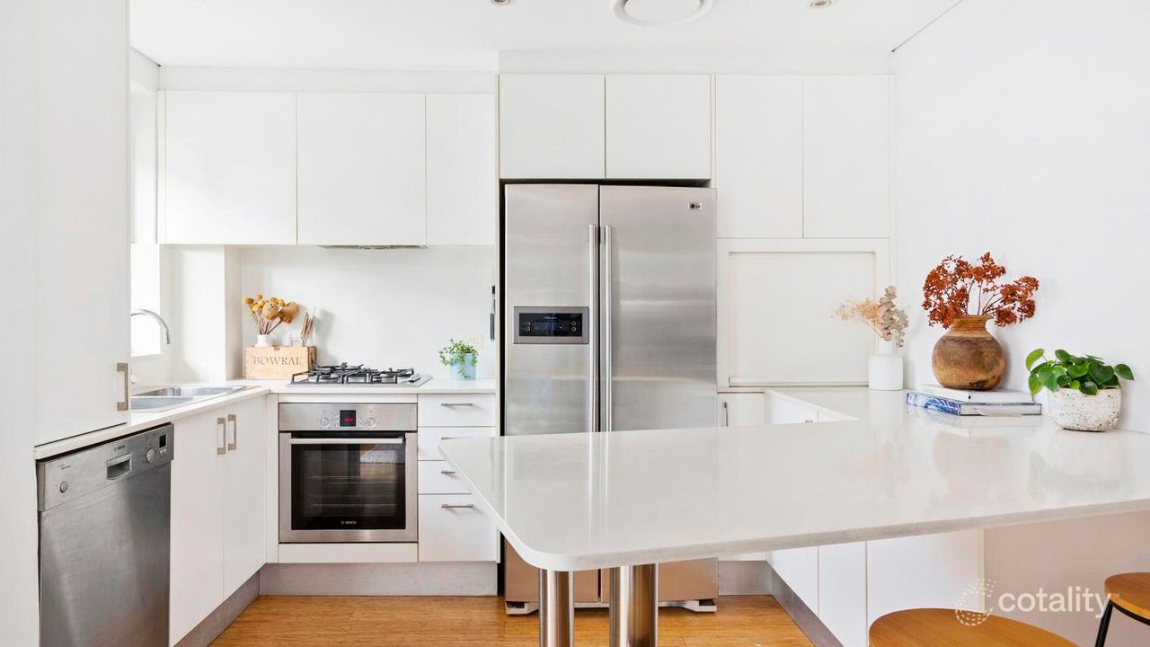 3-bedroom unit at 4/16 Clarke Street, Narrabeen, NSW 2101, Northern Beaches Council, New South Wales