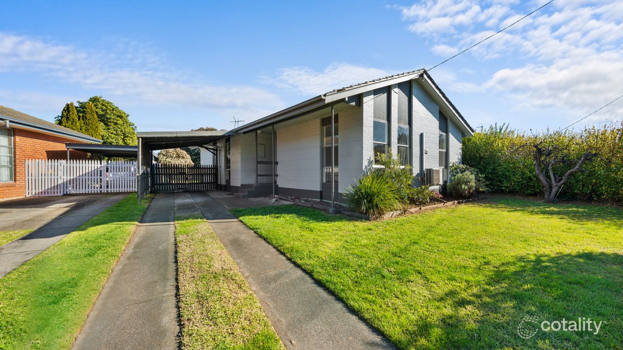 3-bedroom house at 33 Gibsons Road, Sale, VIC 3850, Wellington, Victoria
