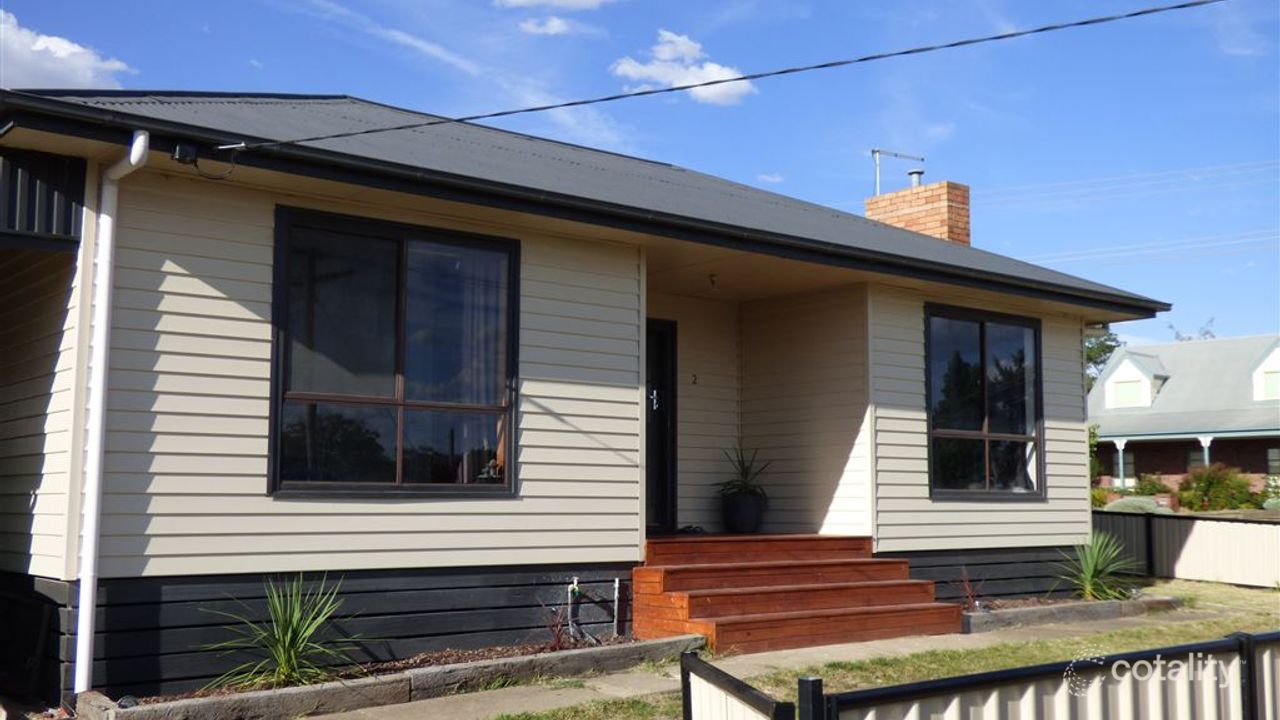 2-bedroom house at 2 Brown Street, Stawell, VIC 3380, Northern Grampians, Victoria