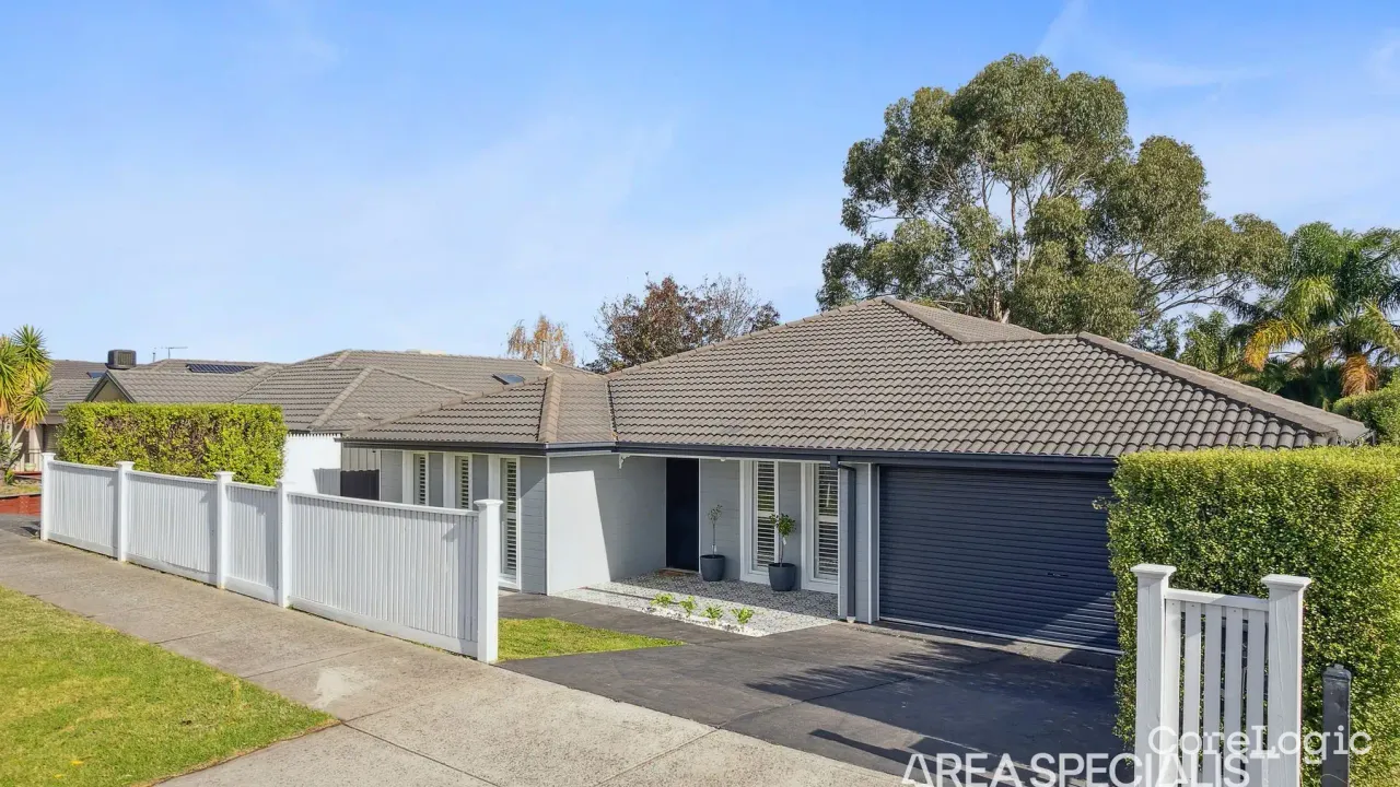 5-bedroom house at 8 Caspian Chase, Cardinia Council, Victoria