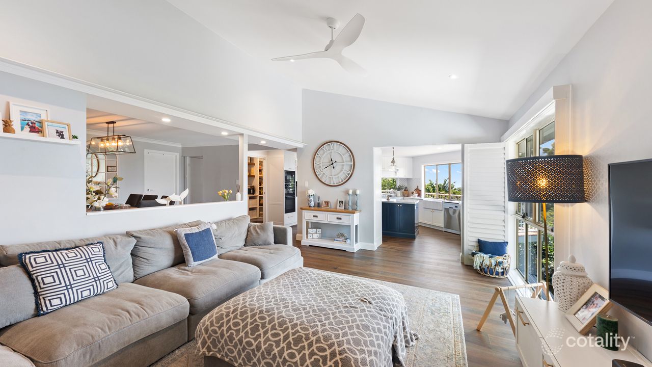 5-bedroom house at 31 Magnetic Drive, Tamborine Mountain, QLD 4272, Scenic Rim, Queensland