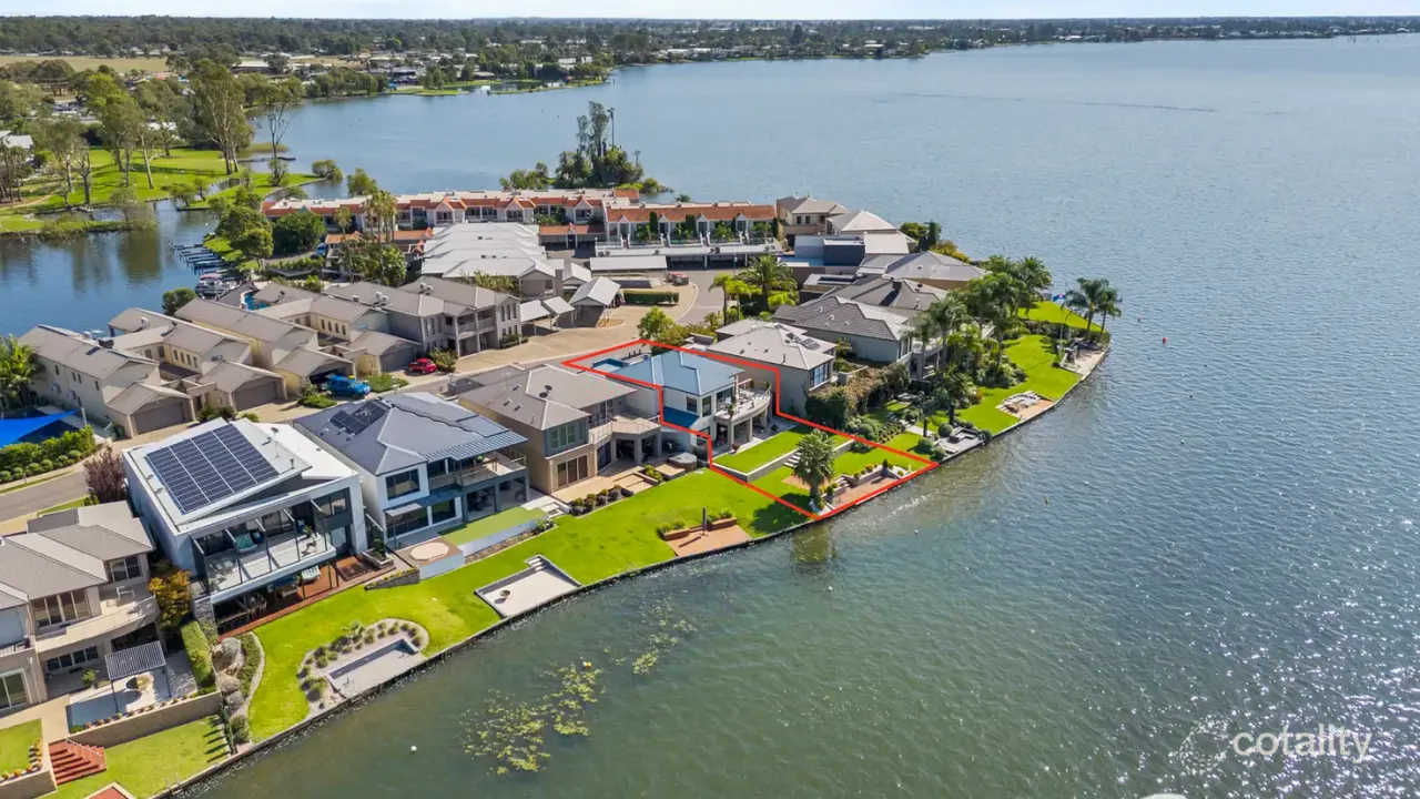 4-bedroom unit at 28 Cypress Drive, Mulwala, NSW 2647, Federation, New South Wales