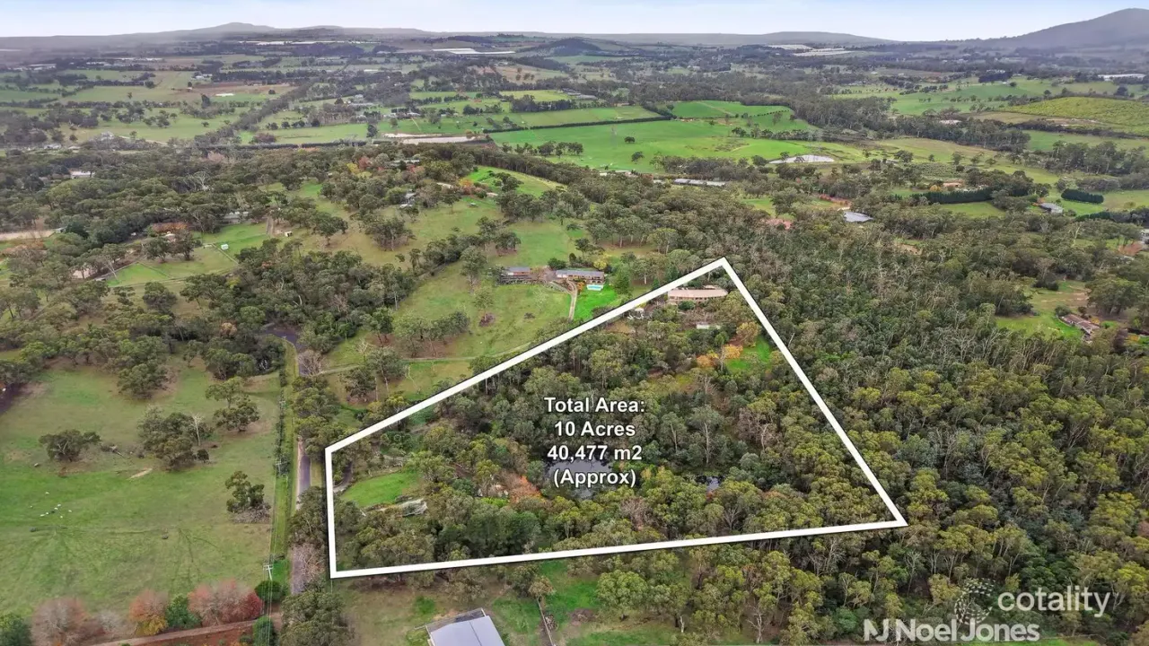 3-bedroom house at 14 Cormilio Drive, Wandin North, VIC 3139, Yarra Ranges, Victoria