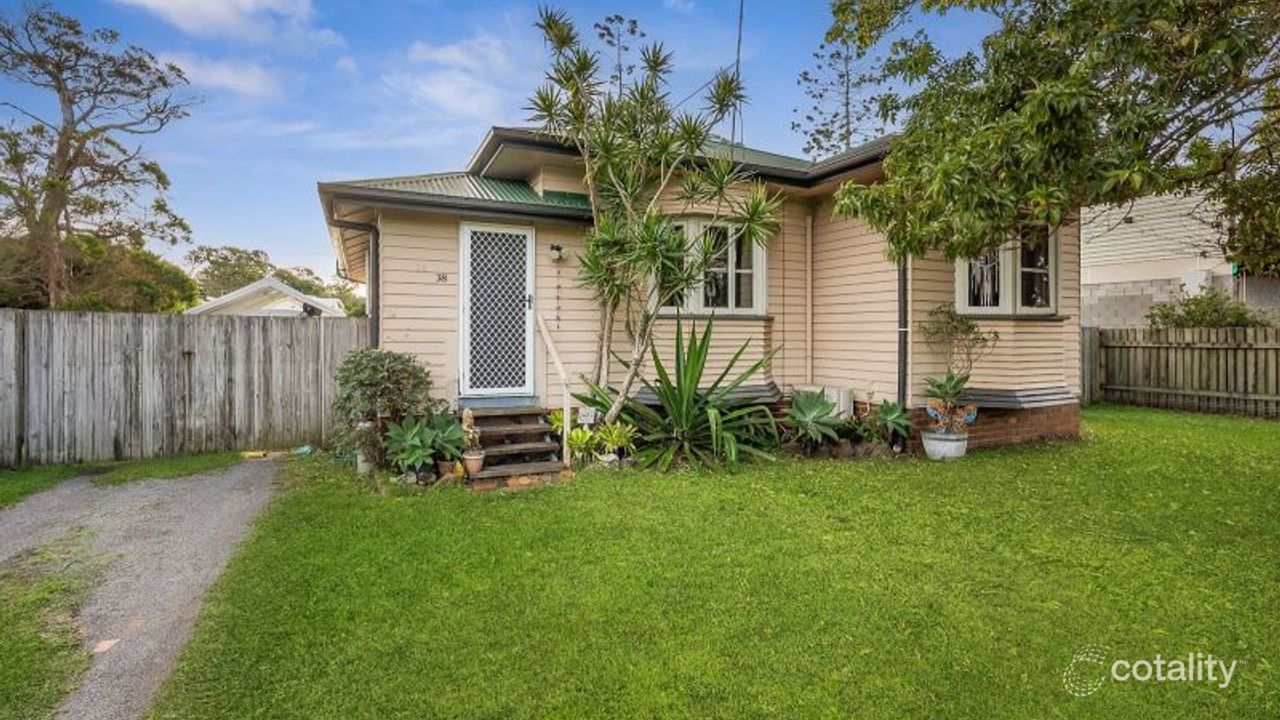 2-bedroom house at 38 Biggs Avenue, Beachmere, QLD 4510, Moreton Bay, Queensland
