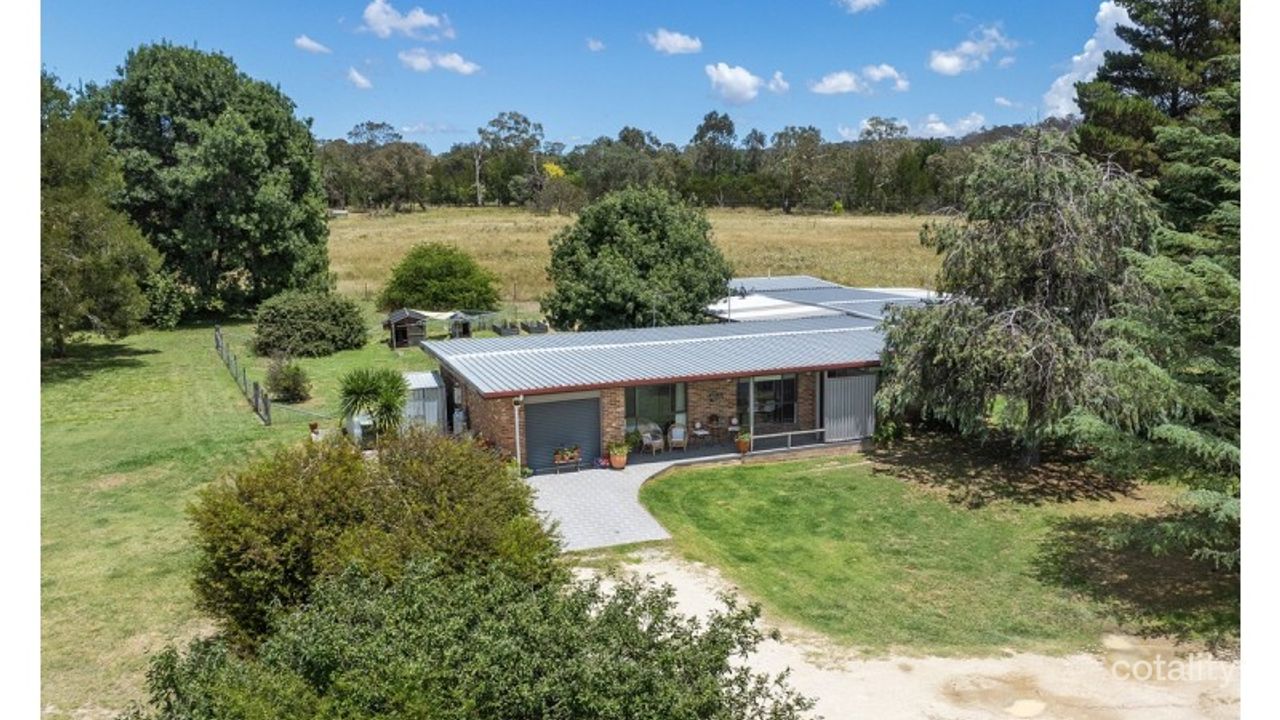 4-bedroom house at 57 Blanch Road, Armidale, NSW 2350, Armidale Regional Council, New South Wales