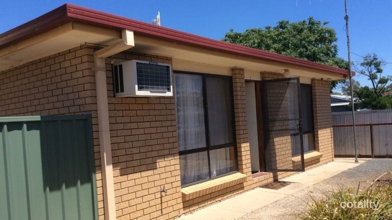 2-bedroom unit at 6/10-12 Moore Street, Tocumwal, NSW 2714, Berrigan, New South Wales