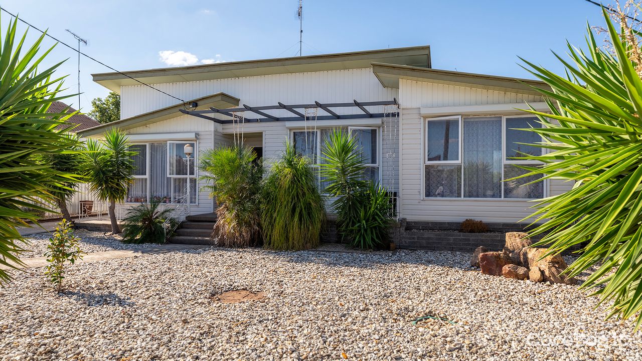 3-bedroom house at 51 Charles Street, Hindmarsh Council, Victoria