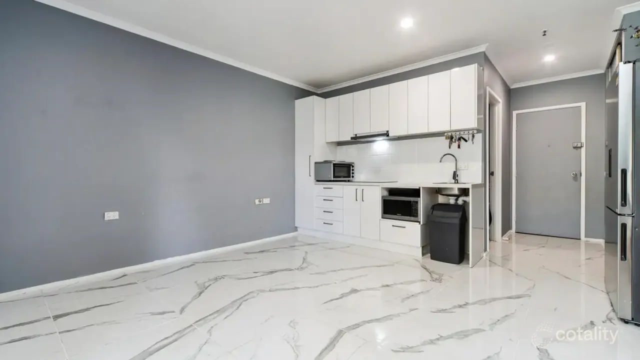 1-bedroom unit at 19/14 Sandpiper Place, Frankston, VIC 3199, Frankston, Victoria