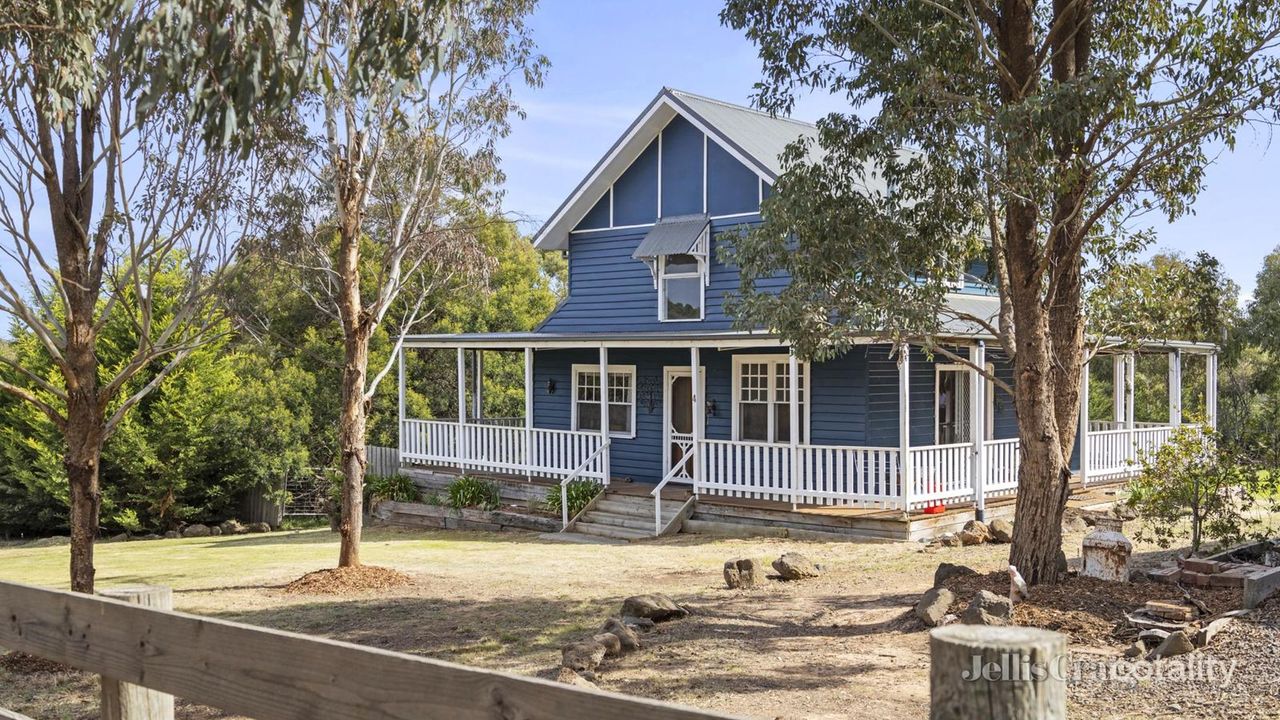 2-bedroom house at 4 Neill Street, Guildford, VIC 3451, Mount Alexander Council, Victoria