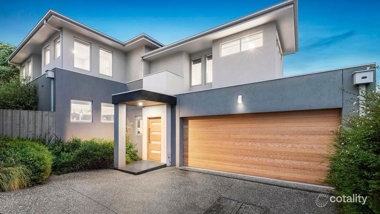 4-bedroom unit at 2/1 Vicki Court, Doncaster East, VIC 3109, Manningham, Victoria