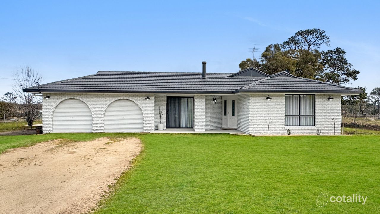 5-bedroom house at 15 Wilkens Street, Uralla, NSW 2358, Uralla, New South Wales